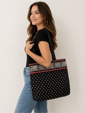 Vera Bradley Quilted Tote Bag Black Floral Print Shoulder Bag Large Cotton